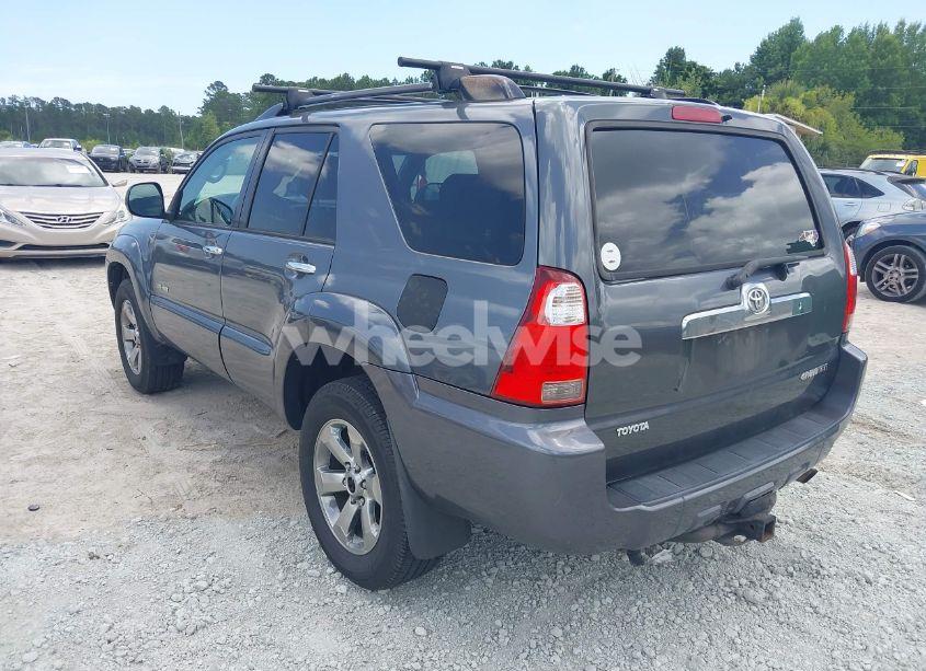 Photo 3 of 2006 Toyota 4runner SR5 V8 (VIN JTEBT14R360059675)