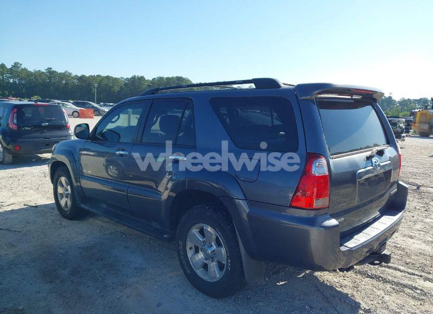 Photo 3 of 2007 Toyota 4runner SR5 V8 (VIN JTEBT14R478040653)