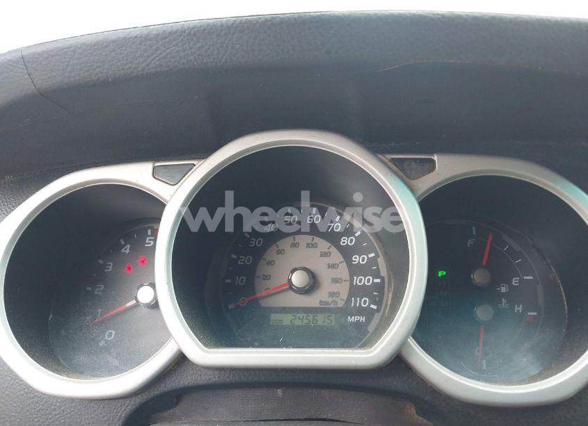 Photo 7 of 2003 Toyota 4runner SR5 V8 (VIN JTEBT14R530017617)