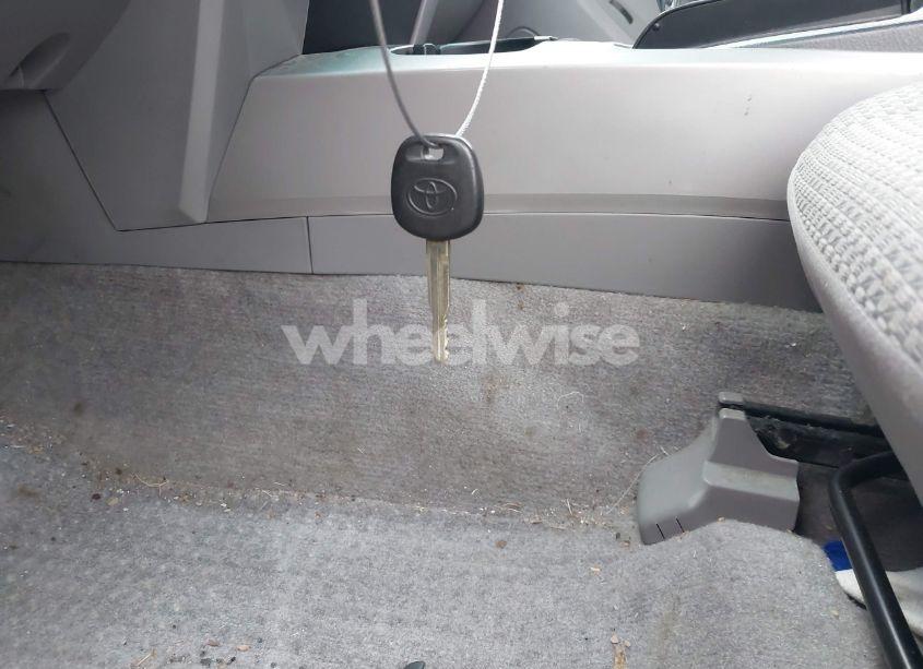 Photo 11 of 2005 Toyota 4runner SR5 V8 (VIN JTEBT14R550056680)