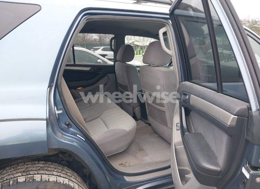 Photo 8 of 2005 Toyota 4runner SR5 V8 (VIN JTEBT14R550056680)