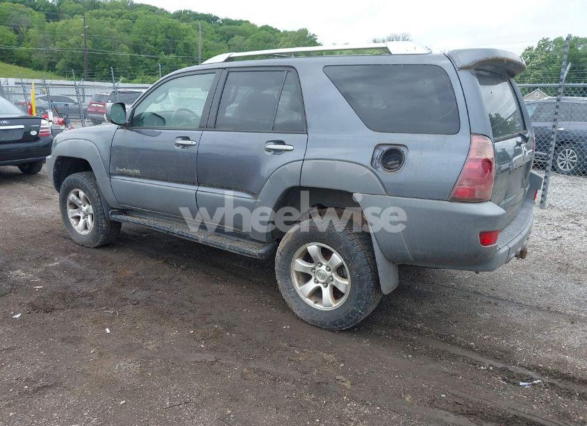 Photo 3 of 2003 Toyota 4runner SR5 SPORT V8 (VIN JTEBT14R738001212)