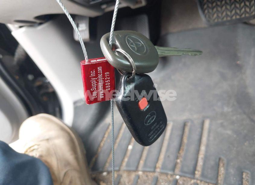 Photo 11 of 2005 Toyota 4runner SR5 V8 (VIN JTEBT14R750055384)