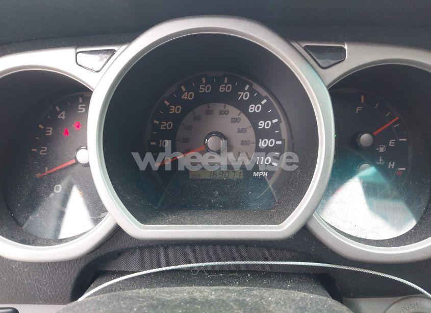 Photo 7 of 2005 Toyota 4runner SR5 V8 (VIN JTEBT14R750055384)