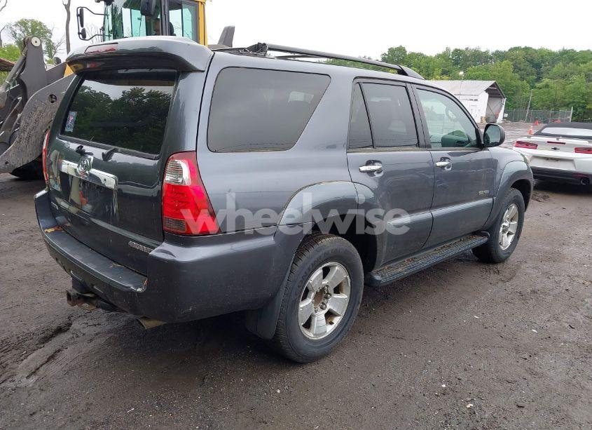 Photo 4 of 2006 Toyota 4runner SR5 V8 (VIN JTEBT14R768029080)