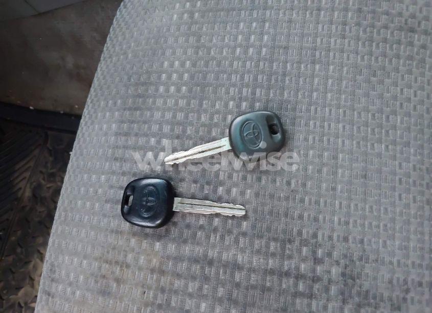 Photo 11 of 2003 Toyota 4runner SR5 V8 (VIN JTEBT14R830007230)