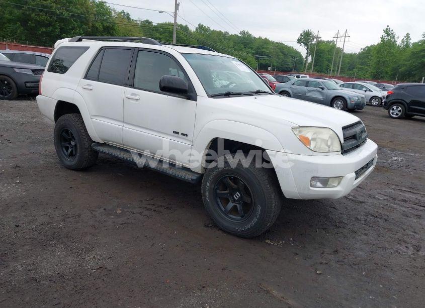 2005 Toyota 4runner SR5 V8 (VIN JTEBT14R858022055) main photo