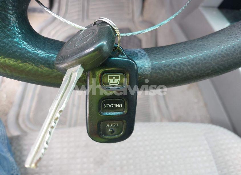 Photo 11 of 2003 Toyota 4runner SR5 V8 (VIN JTEBT14R930018768)