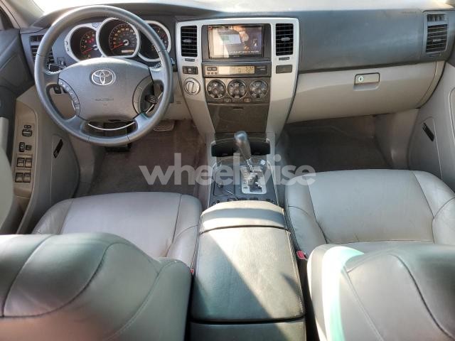 Photo 6 of 2005 TOYOTA 4RUNNER LIMITED (VIN JTEBT17R358022315)