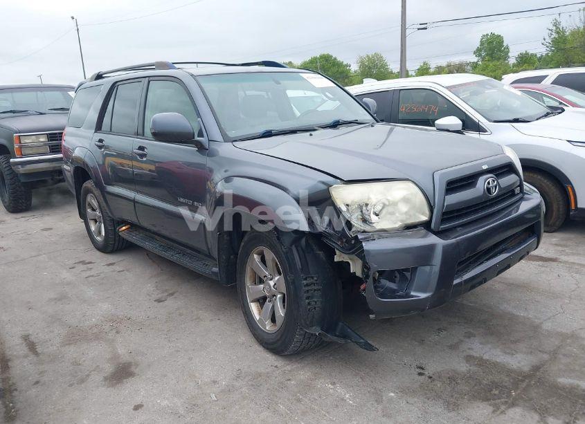 2007 Toyota 4runner LIMITED V8 (VIN JTEBT17RX78041768) main photo