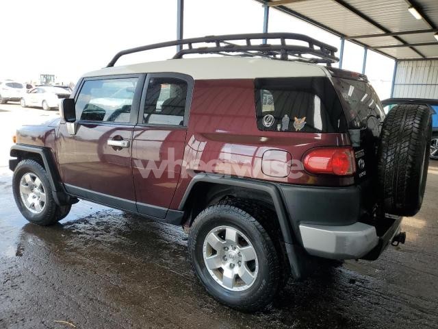 2007 TOYOTA FJ CRUISER (VIN JTEBU11F070089466) main photo