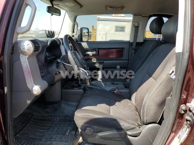 Photo 2 of 2007 TOYOTA FJ CRUISER (VIN JTEBU11F070089466)