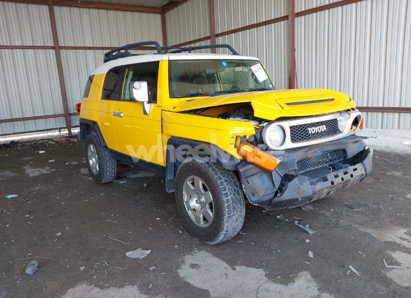 2009 Toyota Fj CRUISER (VIN JTEBU11F29K060154) main photo