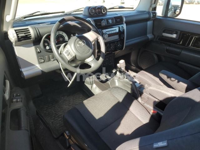 2008 TOYOTA FJ CRUISER (VIN JTEBU11F38K053101) main photo