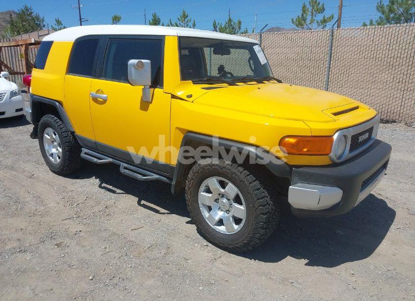 2008 Toyota Fj CRUISER (VIN JTEBU11F48K025887) main photo