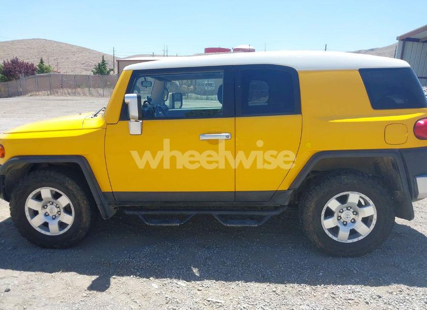 Photo 14 of 2008 Toyota Fj CRUISER (VIN JTEBU11F48K025887)