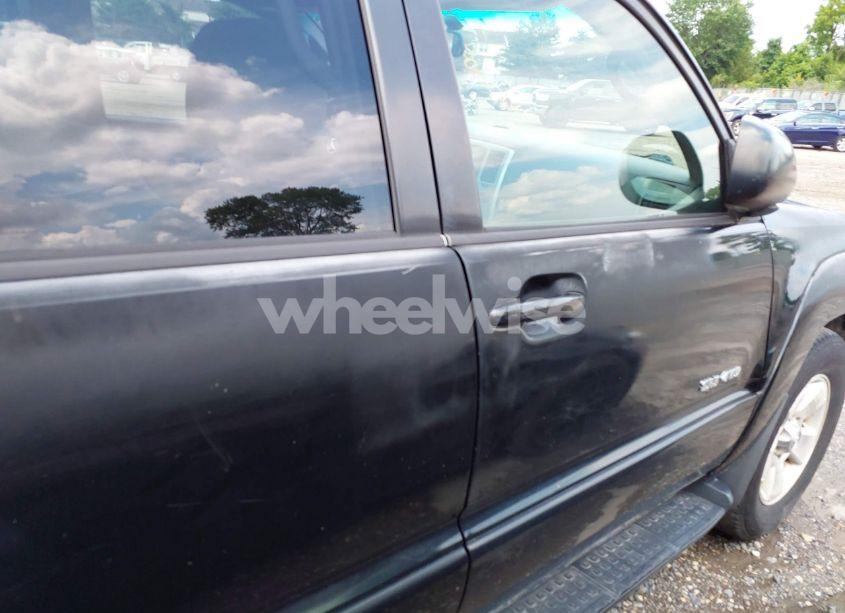 Photo 18 of 2004 Toyota 4runner SR5 V6 (VIN JTEBU14R048021042)