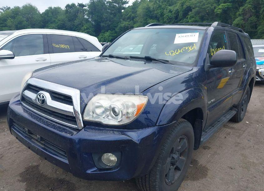 Photo 2 of 2006 Toyota 4runner SR5 V6 (VIN JTEBU14R160087455)