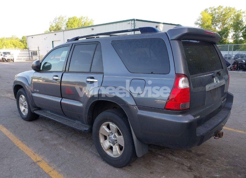 Photo 3 of 2006 Toyota 4runner SR5 V6 (VIN JTEBU14R168052982)