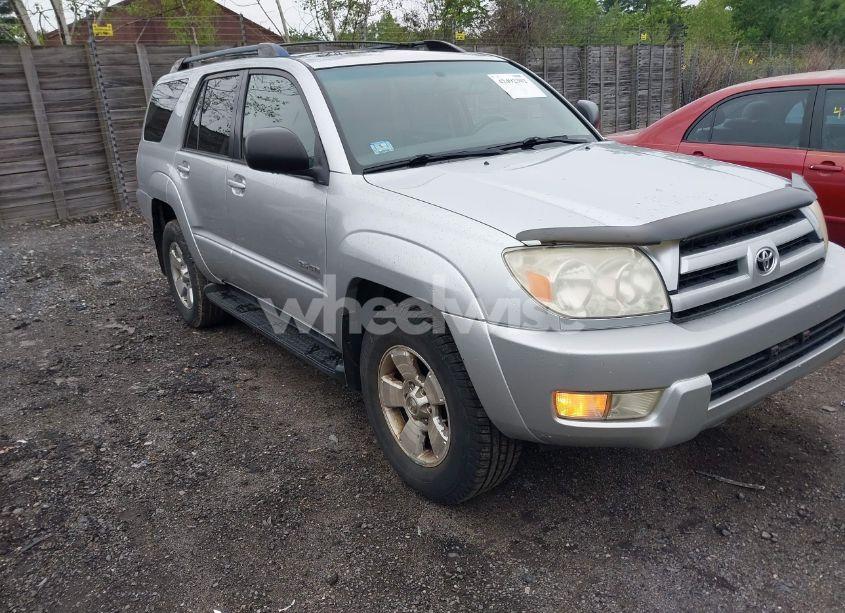 Photo 13 of 2004 Toyota 4runner SR5 V6 (VIN JTEBU14R240033871)