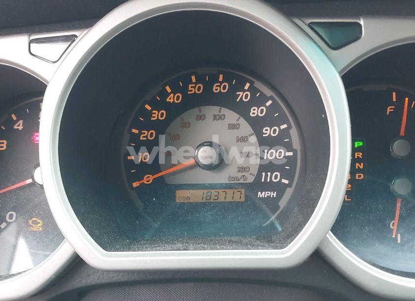 Photo 15 of 2004 Toyota 4runner SR5 V6 (VIN JTEBU14R240033871)