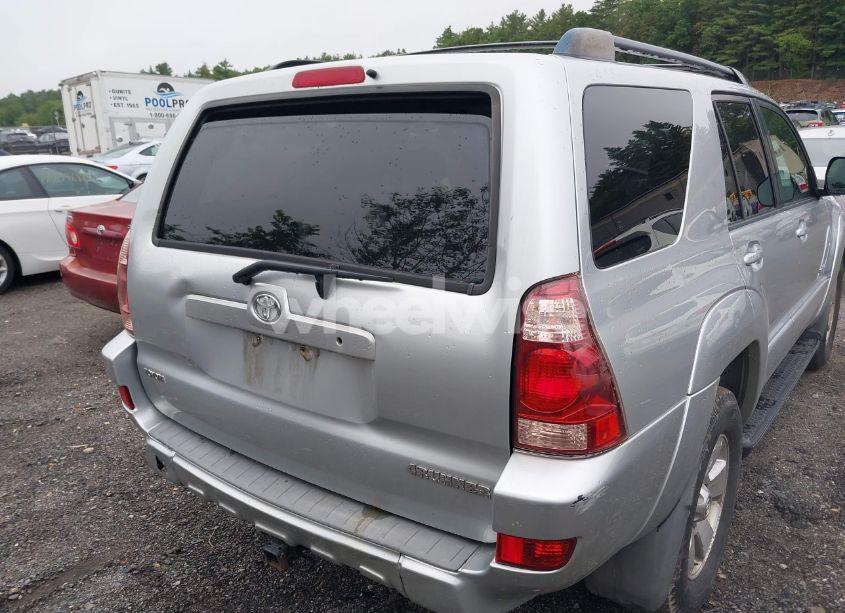 Photo 16 of 2004 Toyota 4runner SR5 V6 (VIN JTEBU14R240033871)