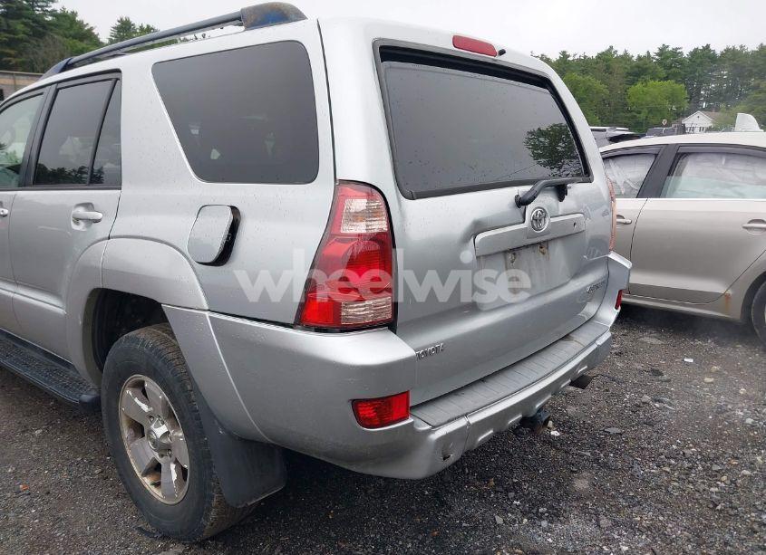 Photo 6 of 2004 Toyota 4runner SR5 V6 (VIN JTEBU14R240033871)