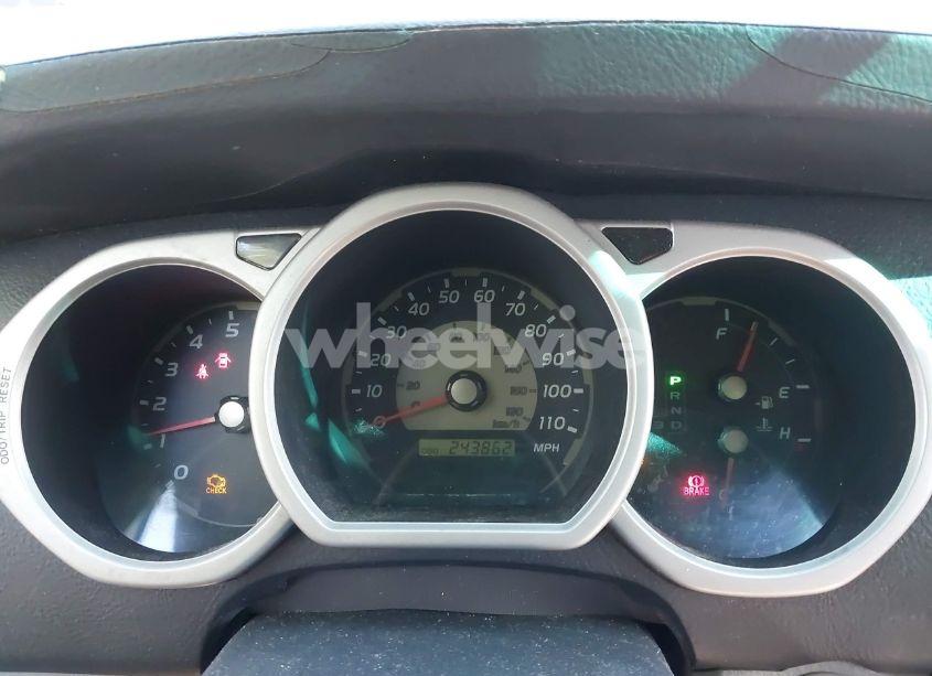 Photo 7 of 2003 Toyota 4runner SR5 SPORT V6/SR5 V6 (VIN JTEBU14R330004944)