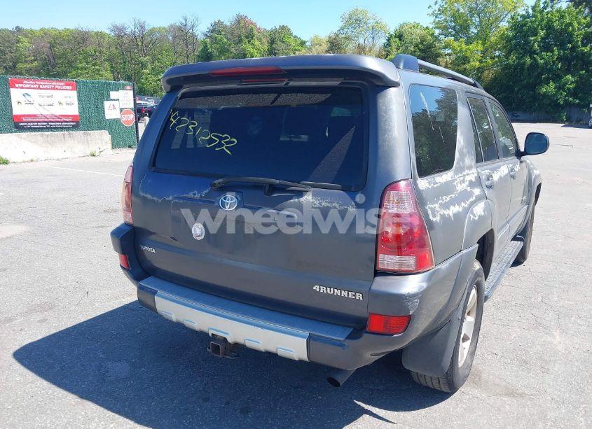 Photo 4 of 2004 Toyota 4runner SR5 V6 (VIN JTEBU14R340042742)