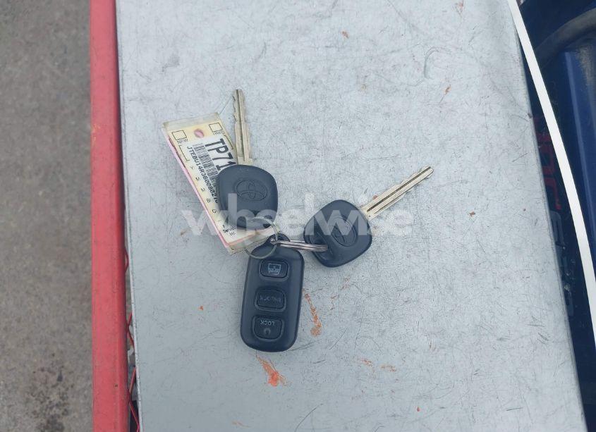 Photo 11 of 2006 Toyota 4runner SR5 V6 (VIN JTEBU14R360080278)