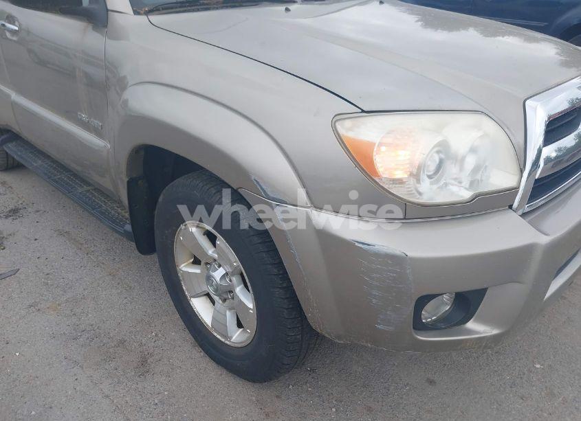 Photo 6 of 2006 Toyota 4runner SR5 V6 (VIN JTEBU14R360080278)