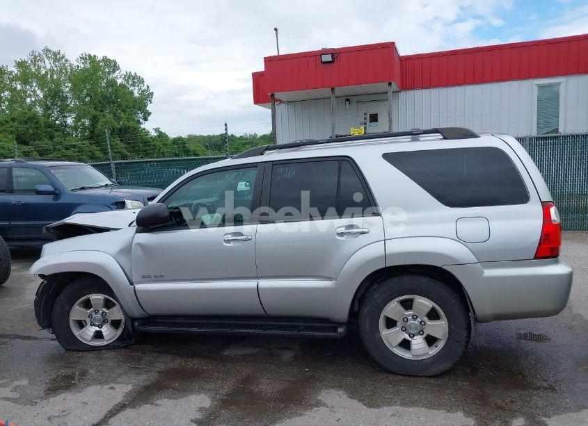 Photo 15 of 2006 Toyota 4runner SR5 V6 (VIN JTEBU14R360102344)