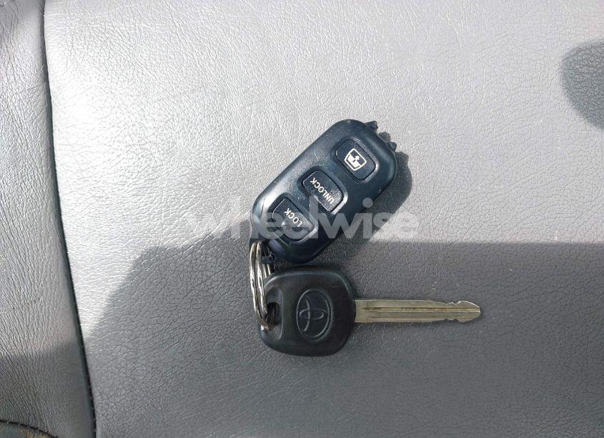 Photo 11 of 2004 Toyota 4runner SR5 SPORT V6 (VIN JTEBU14R440027618)