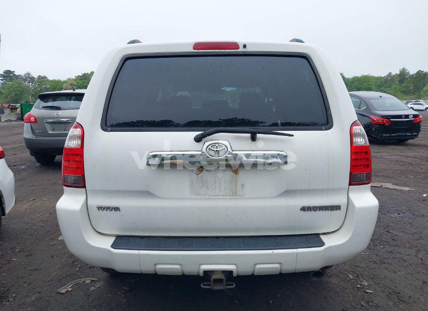 Photo 16 of 2006 Toyota 4runner SR5 V6 (VIN JTEBU14R460095839)