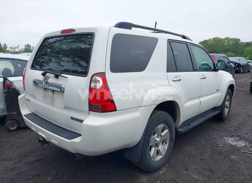 Photo 4 of 2006 Toyota 4runner SR5 V6 (VIN JTEBU14R460095839)