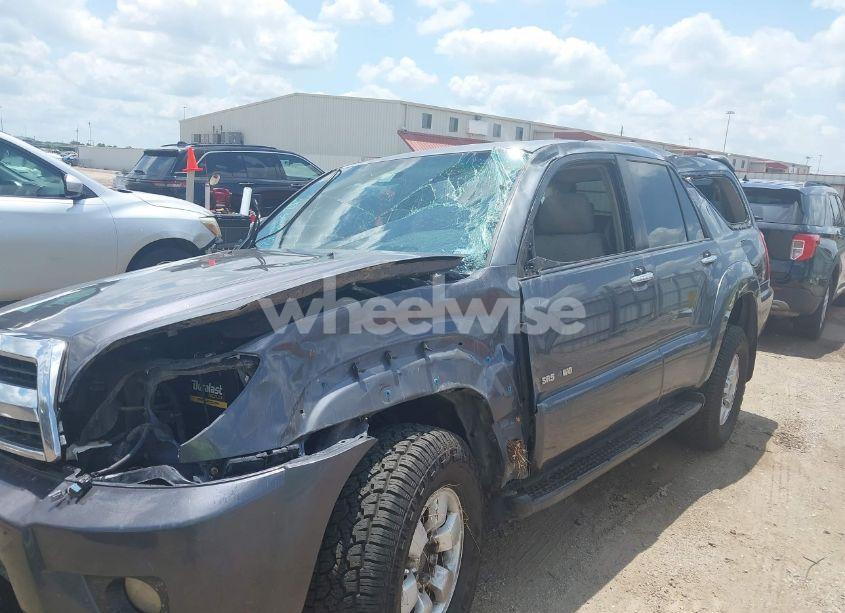 Photo 6 of 2007 Toyota 4runner SR5 V6 (VIN JTEBU14R470121616)