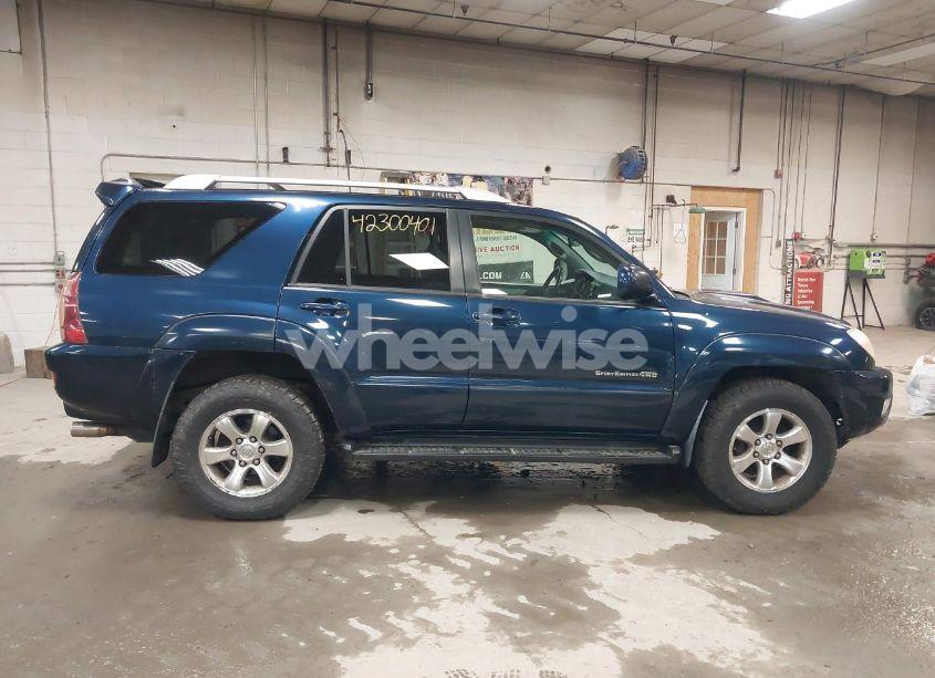 Photo 13 of 2005 Toyota 4runner SR5 SPORT V6 (VIN JTEBU14R558041854)