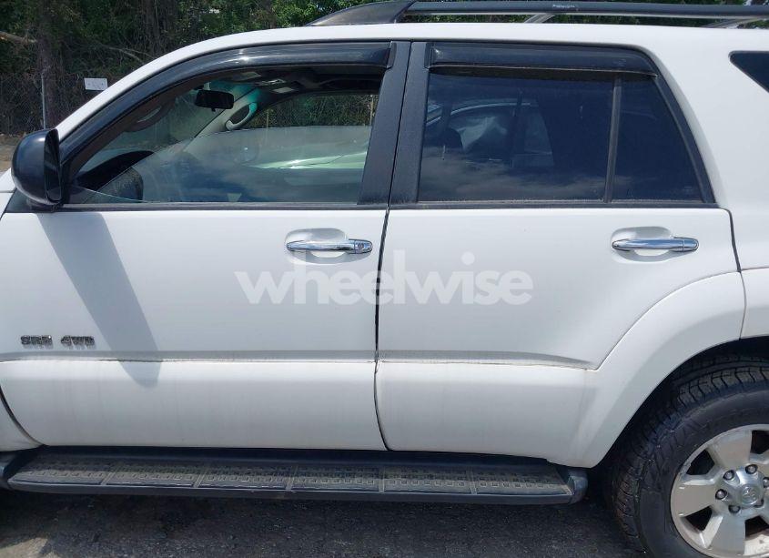 Photo 14 of 2006 Toyota 4runner SR5 V6 (VIN JTEBU14R560095459)