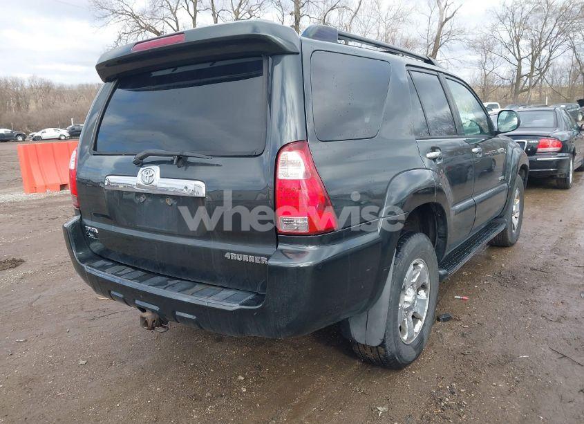 Photo 4 of 2006 Toyota 4runner SR5 V6 (VIN JTEBU14R560097566)