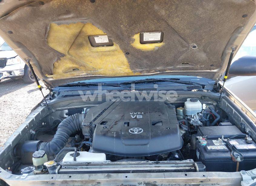 Photo 10 of 2006 Toyota 4runner SR5 V6 (VIN JTEBU14R660081036)