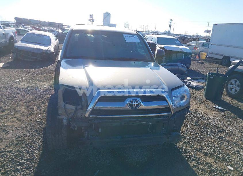 Photo 13 of 2006 Toyota 4runner SR5 V6 (VIN JTEBU14R660081036)