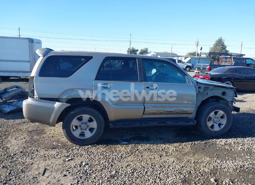 Photo 14 of 2006 Toyota 4runner SR5 V6 (VIN JTEBU14R660081036)