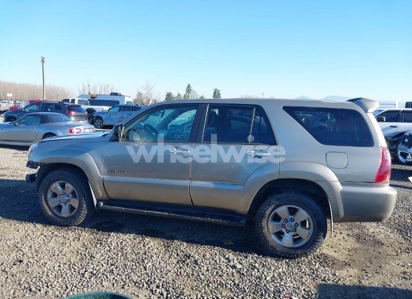 Photo 15 of 2006 Toyota 4runner SR5 V6 (VIN JTEBU14R660081036)