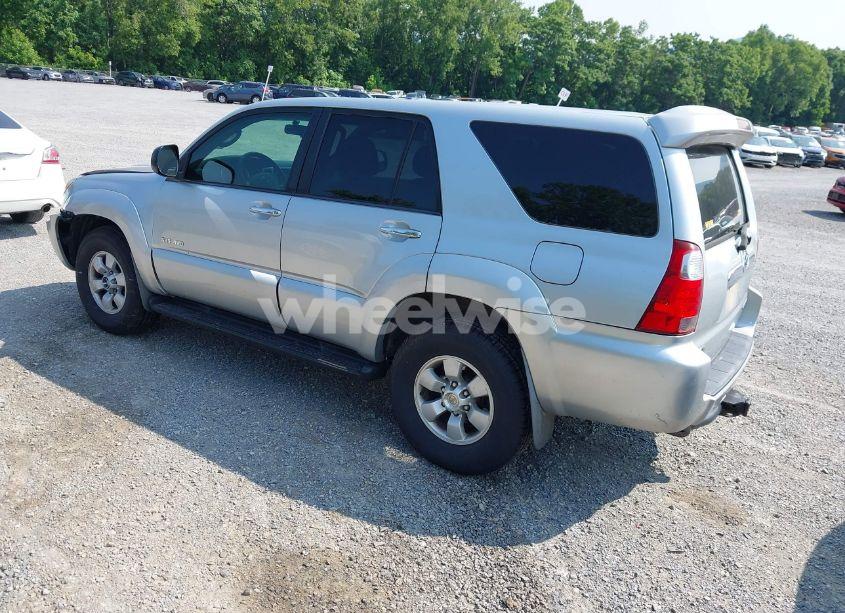 Photo 3 of 2008 Toyota 4runner SR5 V6 (VIN JTEBU14R680130822)