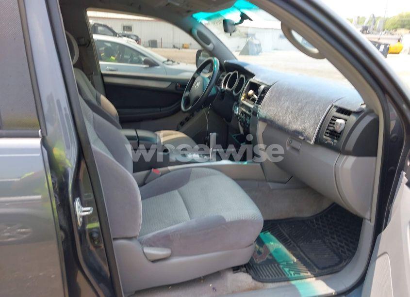 Photo 5 of 2004 Toyota 4runner SR5 V6 (VIN JTEBU14R848013416)