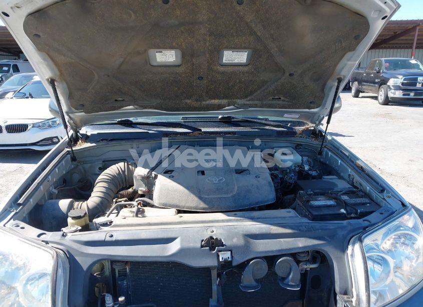 Photo 10 of 2003 Toyota 4runner SR5 V6 (VIN JTEBU14R930004575)