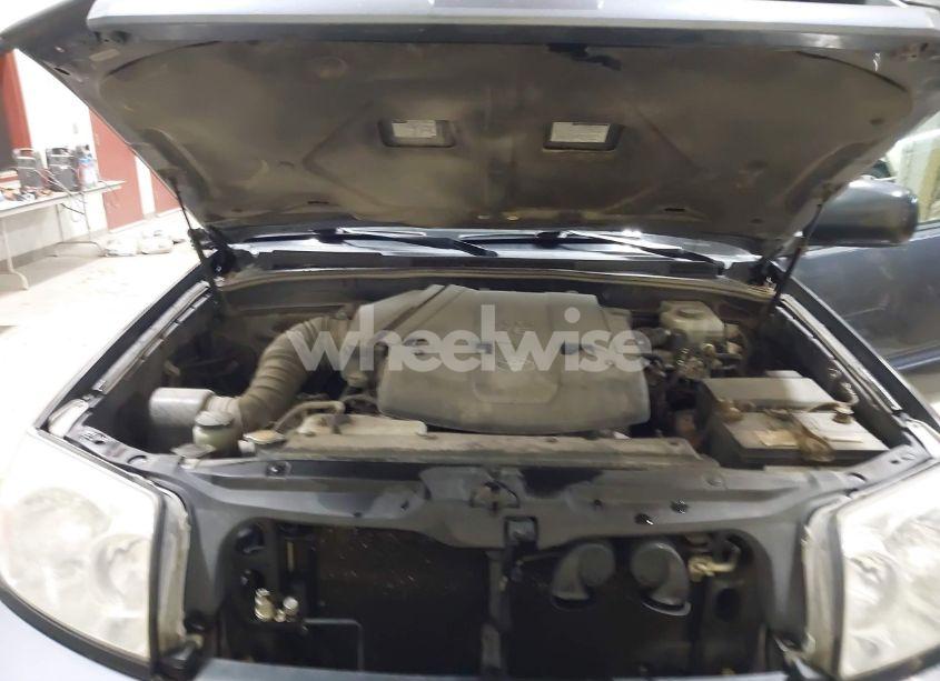 Photo 10 of 2004 Toyota 4runner SR5 V6 (VIN JTEBU14R940027713)