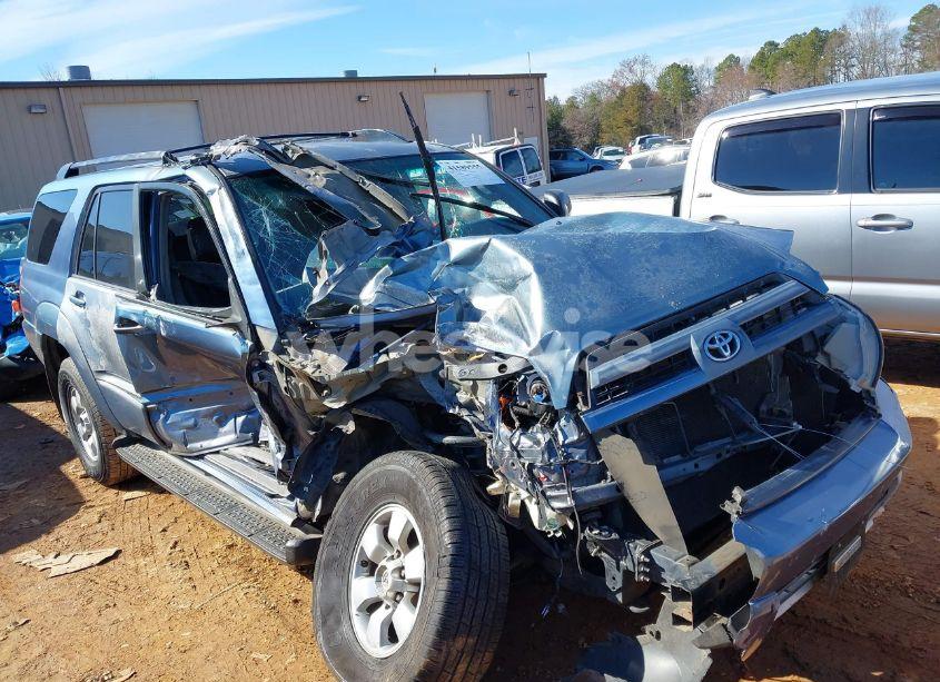 Photo 14 of 2004 Toyota 4runner SR5 V6 (VIN JTEBU14R940038386)
