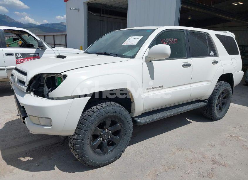 Photo 2 of 2005 Toyota 4runner SR5 SPORT V6 (VIN JTEBU14R950068764)