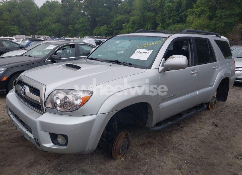 Photo 2 of 2006 Toyota 4runner SR5 SPORT V6 (VIN JTEBU14R968068041)